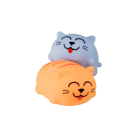chubby kitties